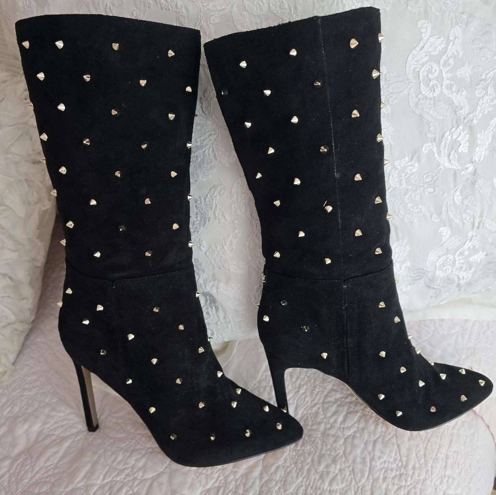 Elegant Black Studded Women's Boots